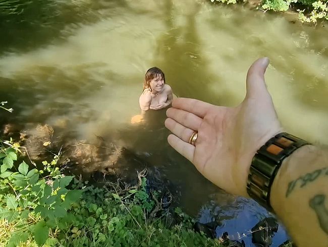 Feucht schmatzender fi** am Ufer !!!